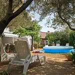 Guest house Triton