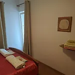 Guest house Triton 3*