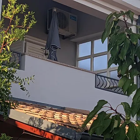 Guest house Triton