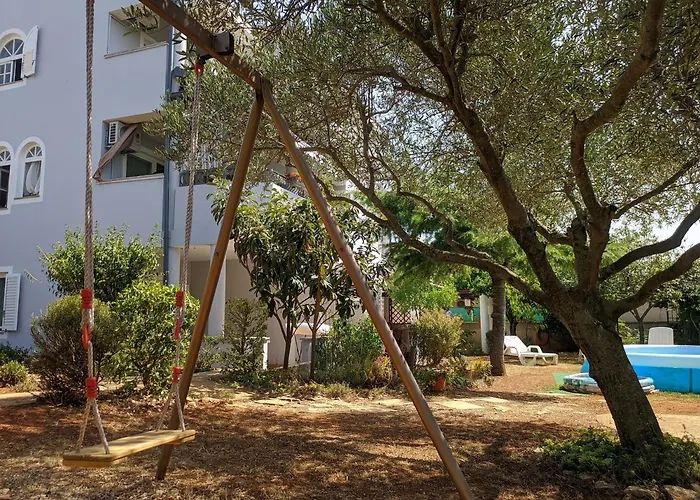 게스트하우스 Triton 빈쿠란