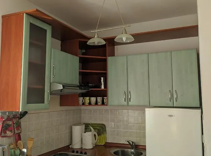 게스트하우스 Triton 빈쿠란