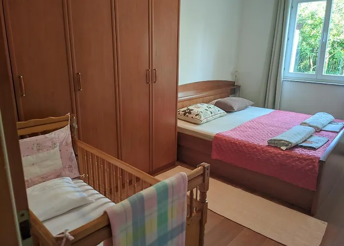 게스트하우스 Triton 빈쿠란