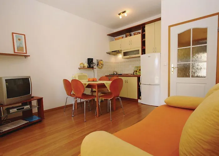 ゲストハウス Triton ヴィンクラン