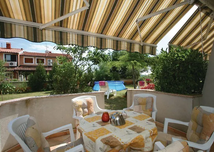 Triton 게스트하우스 빈쿠란